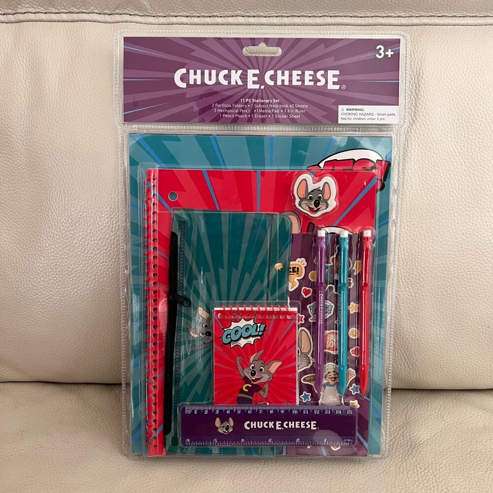 Chuck e Cheese 11pc Stationary Set